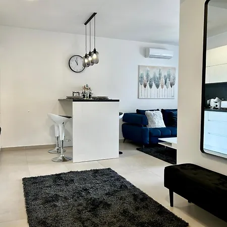 Apartment Seget 30 Trogir